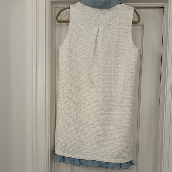 Stylish White Lattice Embossed Dress with Light Blue Trim NWOT - Picture 5 of 5